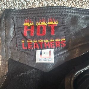 Hot Leathers Black Chaps.